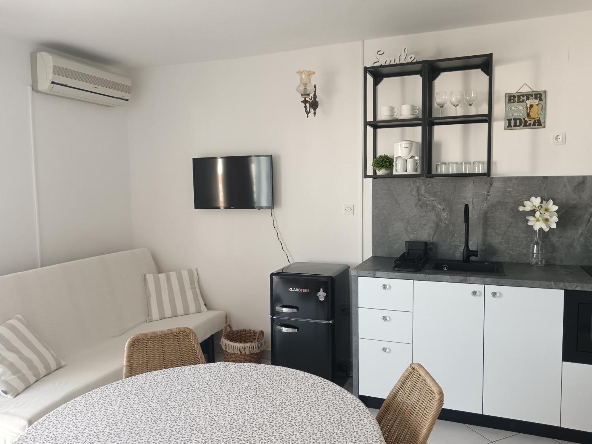 Apartmani More Komarna Exteriér fotografie